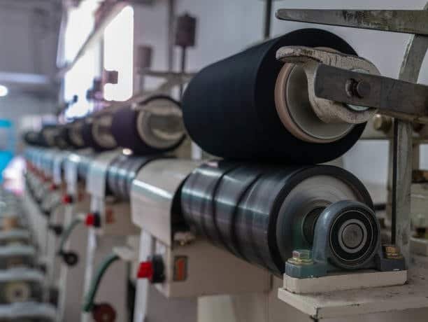 Filament winding machine used in carbon fiber composite part manufacturing