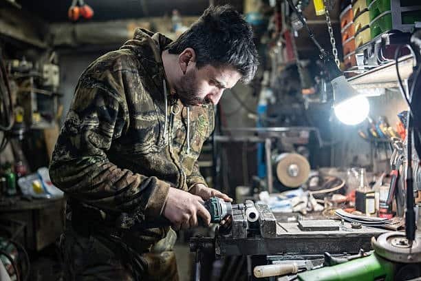 Manual machining and grinding work for design adjustments and small-batch production