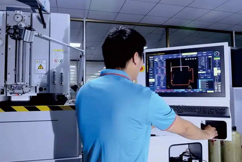 Quality Control in Precision Mold Component Manufacturing