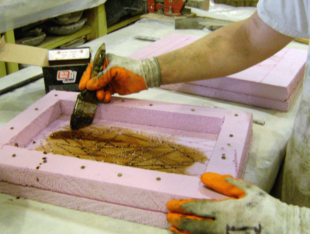 Applying resin coating to prototype mold during early mold making stage to evaluate design and lead time